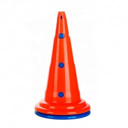 CONE AVEC TROUE EN PLASTIC 52CM 18-1